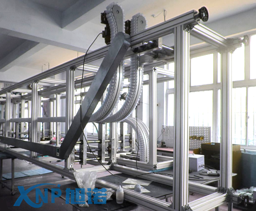 宅男在线免费观看提升機對新能源汽車零配件運輸的重要性