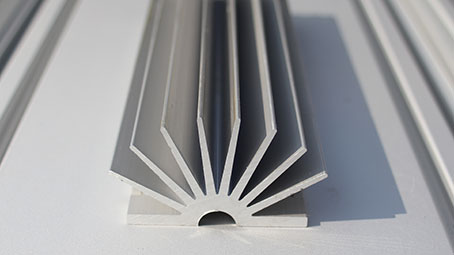 宅男在线免费观看散熱器