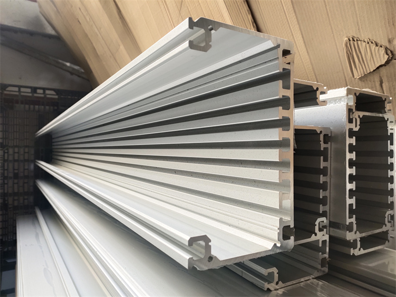 非標加工宅男在线免费观看