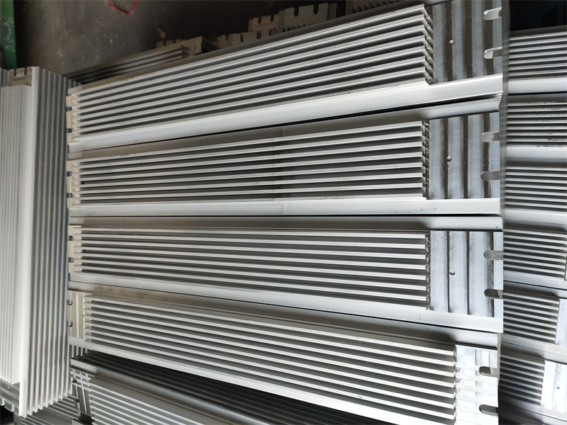 工業異形宅男在线免费观看