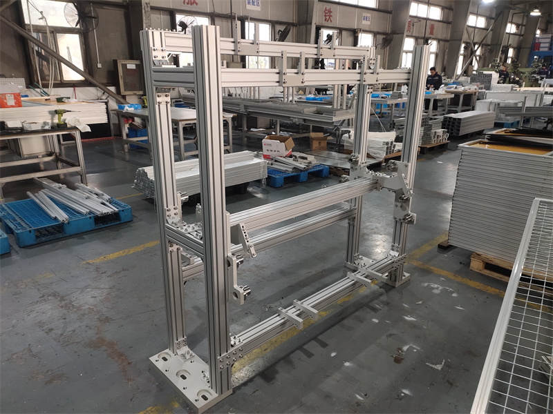 宅男在线免费观看工廠操作台框架